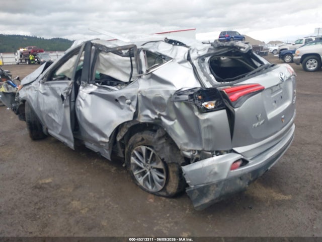 JTMRJREV1JD162145 Toyota Rav4 Hybrid Xle
