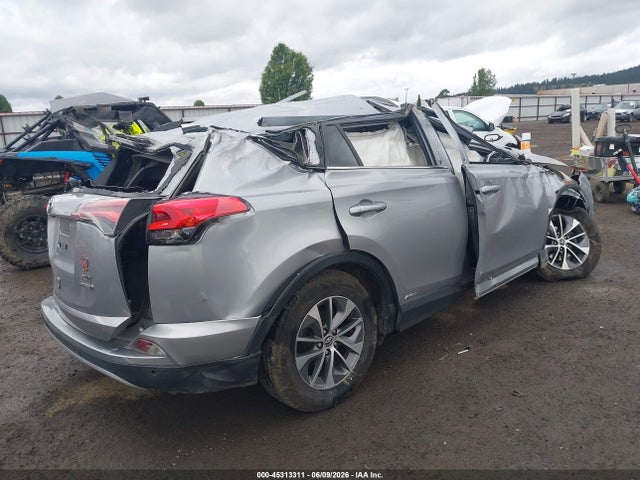JTMRJREV1JD162145 Toyota Rav4 Hybrid Xle