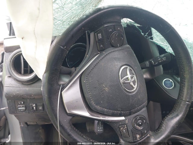 JTMRJREV1JD162145 Toyota Rav4 Hybrid Xle
