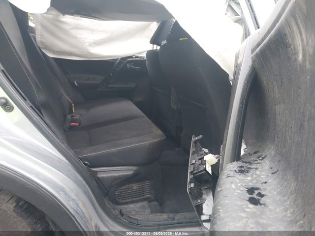 JTMRJREV1JD162145 Toyota Rav4 Hybrid Xle