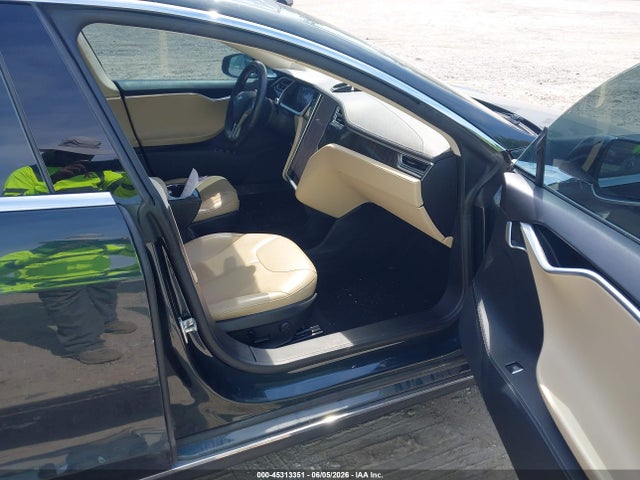 Aukcja sprzedaży 2013 Tesla Model S, vin: 5YJSA1CN2DFP22614, numer aukcji: 45313351