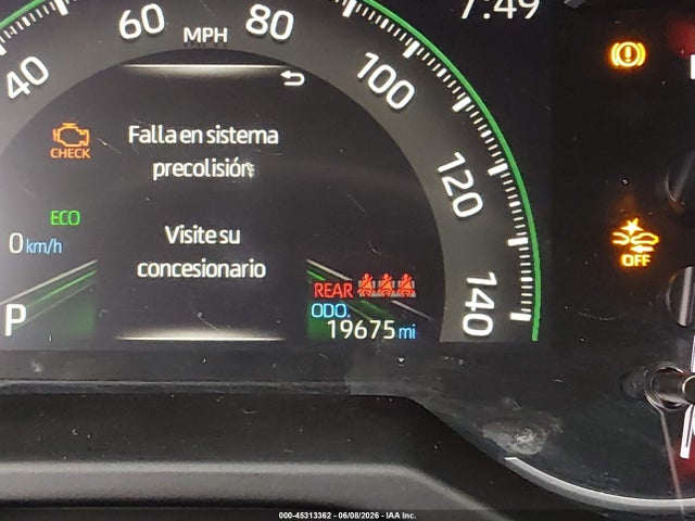 2T3H1RFV8RC256095 Toyota RAV4 LE