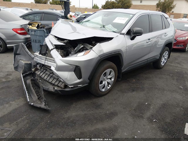 2T3H1RFV8RC256095 Toyota RAV4 LE