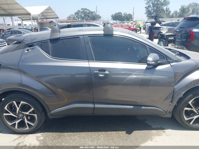 Toyota C-HR XLE 2019 JTNKHMBX3K1033649 Image 13