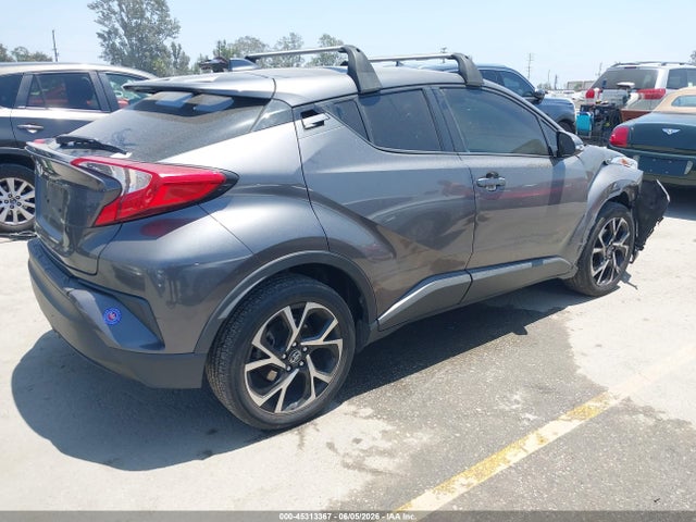 Toyota C-HR XLE 2019 JTNKHMBX3K1033649 Image 4