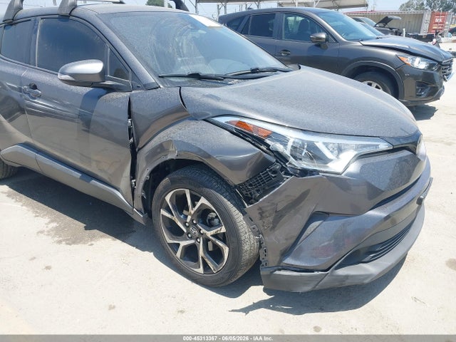 Toyota C-HR XLE 2019 JTNKHMBX3K1033649 Image 6