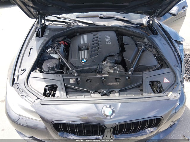 2011 Bmw 528i მანქანა იყიდება აუქციონზე, vin: WBAFR1C53BC744901, აუქციონის ნომერი: 45313369