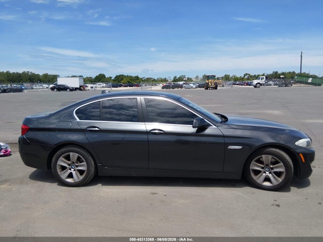 2011 Bmw 528i მანქანა იყიდება აუქციონზე, vin: WBAFR1C53BC744901, აუქციონის ნომერი: 45313369