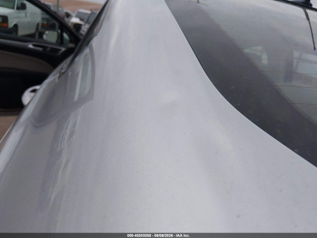 3FA6P0UU2JR212750 Ford Fusion Hybrid S