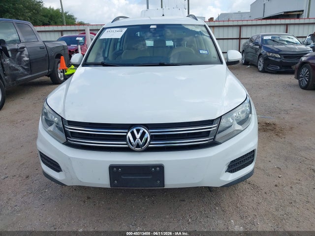 45313408 :رقم المزاد ، WVGBV7AX6HK021705 vin ، 2017 Volkswagen Tiguan مزاد بيع