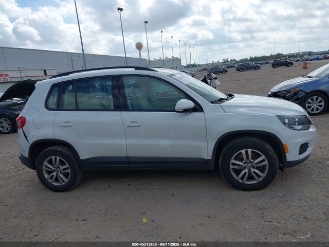 45313408 :رقم المزاد ، WVGBV7AX6HK021705 vin ، 2017 Volkswagen Tiguan مزاد بيع