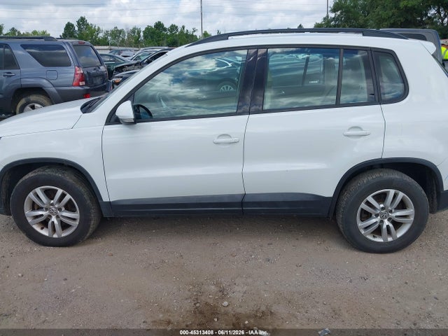 45313408 :رقم المزاد ، WVGBV7AX6HK021705 vin ، 2017 Volkswagen Tiguan مزاد بيع