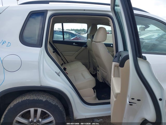 45313408 :رقم المزاد ، WVGBV7AX6HK021705 vin ، 2017 Volkswagen Tiguan مزاد بيع