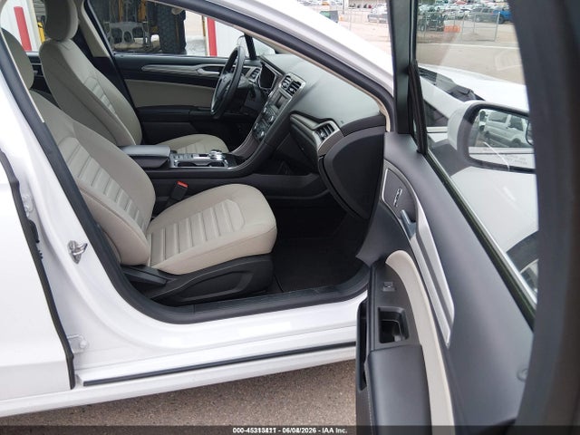3FA6P0UU6JR212752 Ford Fusion Hybrid S