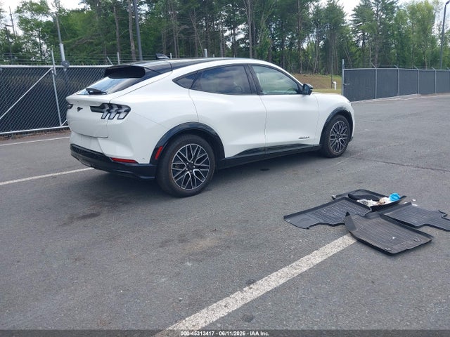 Ford Mustang Mach-e Premium 2024 3FMTK3SU0RMA28430 Image 4