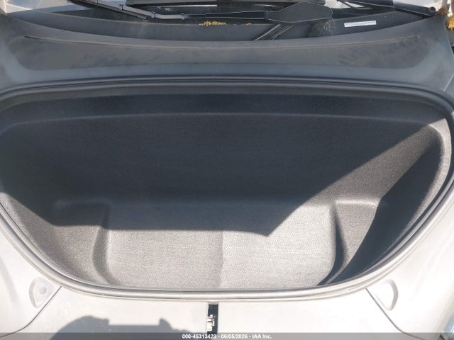 Продажа на аукционе авто 2022 Tesla Model X Dual Motor All-wheel Drive, vin: 7SAXCBE57NF328517, номер лота: 45313428