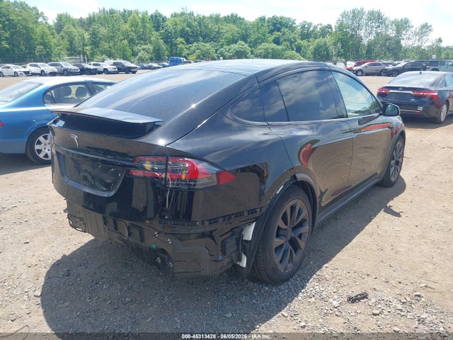 Продажа на аукционе авто 2022 Tesla Model X Dual Motor All-wheel Drive, vin: 7SAXCBE57NF328517, номер лота: 45313428