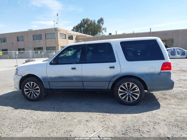 5LMJJ2HT5HEL07828 Lincoln Navigator Select