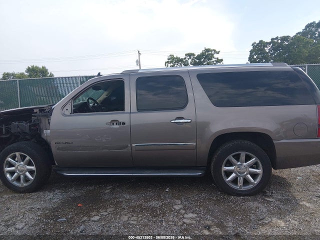 2014 Gmc Yukon Xl 1500 Denali მანქანა იყიდება აუქციონზე, vin: 1GKS2MEF8ER169438, აუქციონის ნომერი: 45313503
