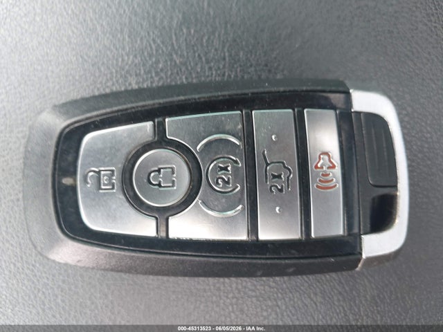 2FMPK4J97MBA32327 Ford Edge St Line