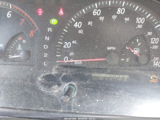 45313560 :رقم المزاد ، 4T1BE32K43U675563 vin ، 2003 Toyota Camry Le مزاد بيع