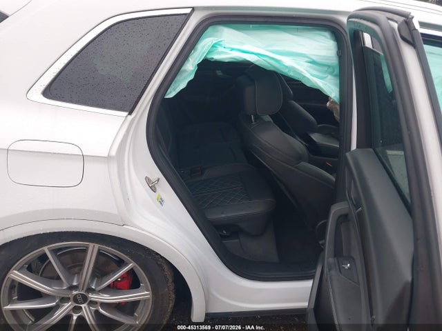 Продаж на аукціоні авто 2024 Audi Sq5 Premium Plus Tfsi Quattro Tiptronic, vin: WA1B4AFY6R2031524, номер лоту: 45313569