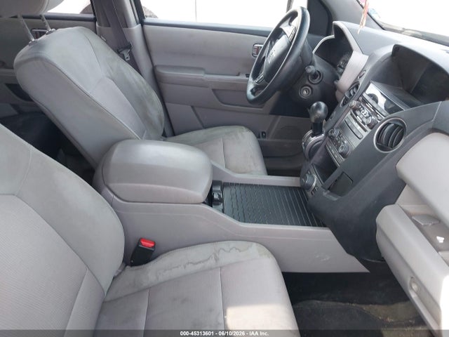 Honda PILOT SE 2015 5FNYF4H31FB079082 Image 5