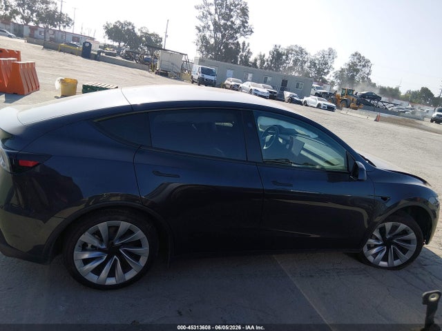 Продаж на аукціоні авто 2026 Tesla Model Y Premium Rear-wheel Drive/rear-wheel Drive, vin: 7SAYGDEDXTF541597, номер лоту: 45313608