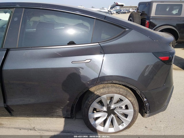 Продаж на аукціоні авто 2026 Tesla Model Y Premium Rear-wheel Drive/rear-wheel Drive, vin: 7SAYGDEDXTF541597, номер лоту: 45313608