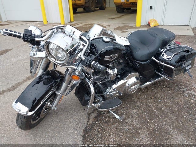 Harley-Davidson Flhr Road King 2017 1HD1FBC13HB642682 Image 2