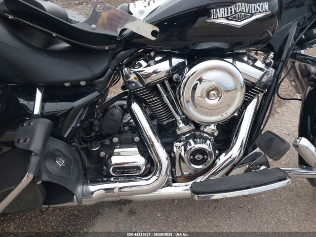 Harley-Davidson Flhr Road King 2017 1HD1FBC13HB642682 Image 8