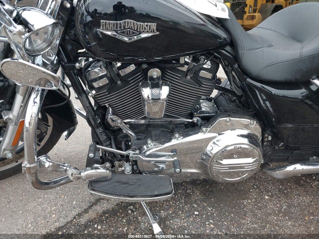 Harley-Davidson Flhr Road King 2017 1HD1FBC13HB642682 Image 9