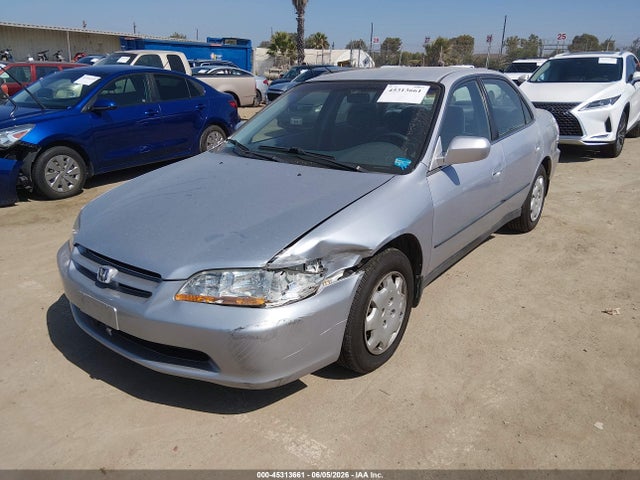 Продажа на аукционе авто 1998 Honda Accord Lx, vin: 1HGCG5640WA153482, номер лота: 45313661