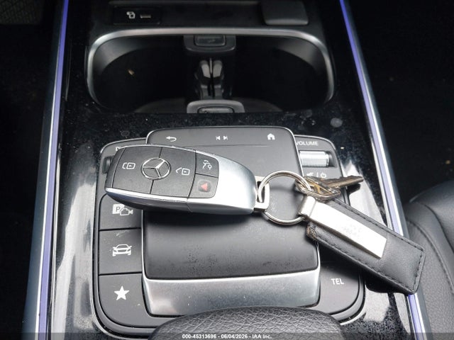 45313696 :رقم المزاد ، W1N9M1DB1NN007944 vin ، 2022 Mercedes-benz Eqb 350 Suv 4matic مزاد بيع