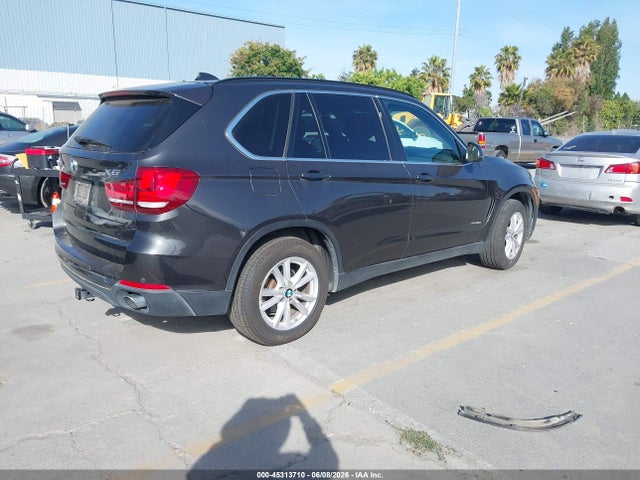 Продажа на аукционе авто 2015 Bmw X5 Xdrive35i, vin: 5UXKR0C59F0P16831, номер лота: 45313710