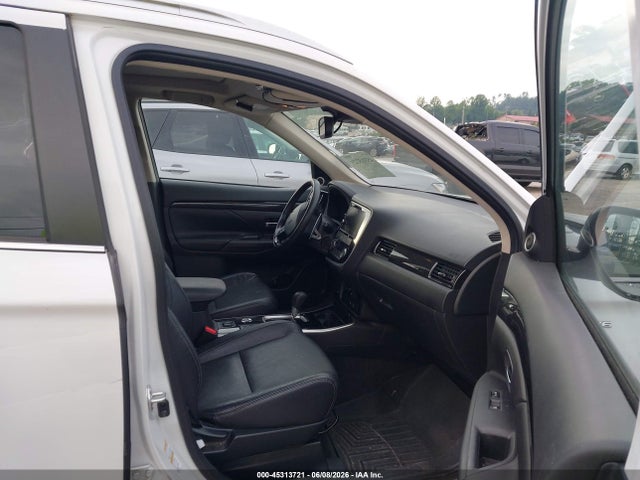 JA4JZ4AX2HZ018093 Mitsubishi OUTLANDER GT