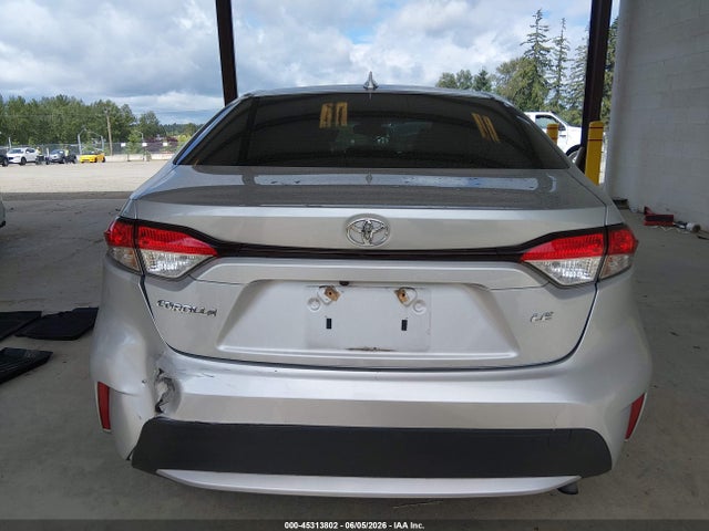 JTDEPMAE7MJ154398 Toyota COROLLA LE