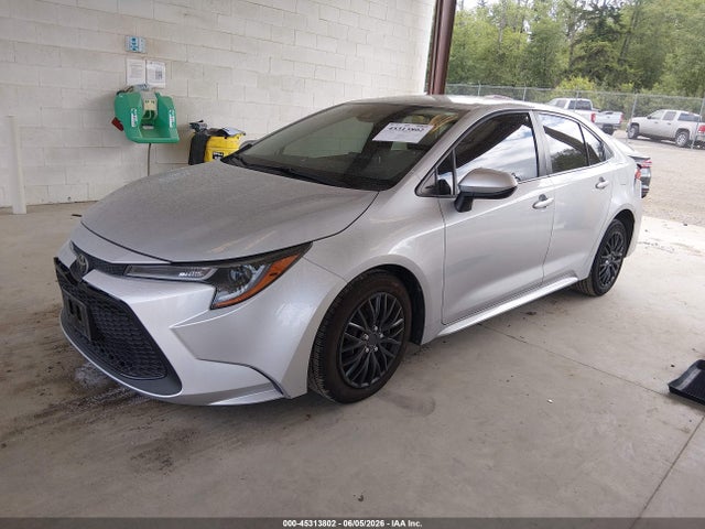 JTDEPMAE7MJ154398 Toyota COROLLA LE