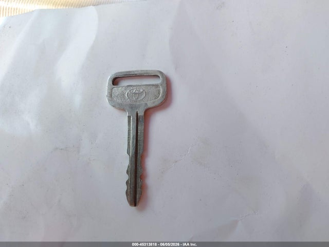 45313818 :رقم المزاد ، JT3HN86R3V0096260 vin ، 1997 Toyota 4runner Sr5 V6 مزاد بيع