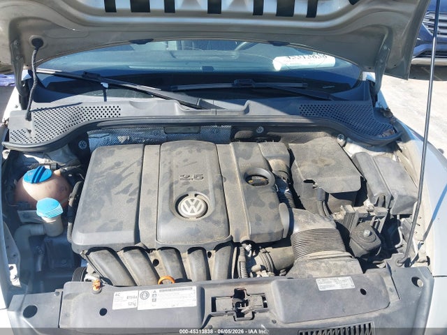Продаж на аукціоні авто 2012 Volkswagen Beetle 2.5l, vin: 3VWJP7AT1CM645742, номер лоту: 45313838