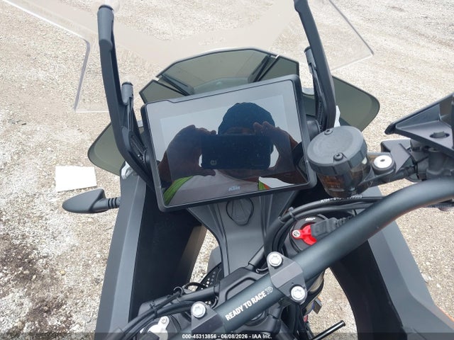 KTM 1290 Super Adventure S 2023 VBKV79400PM966334 Image 7