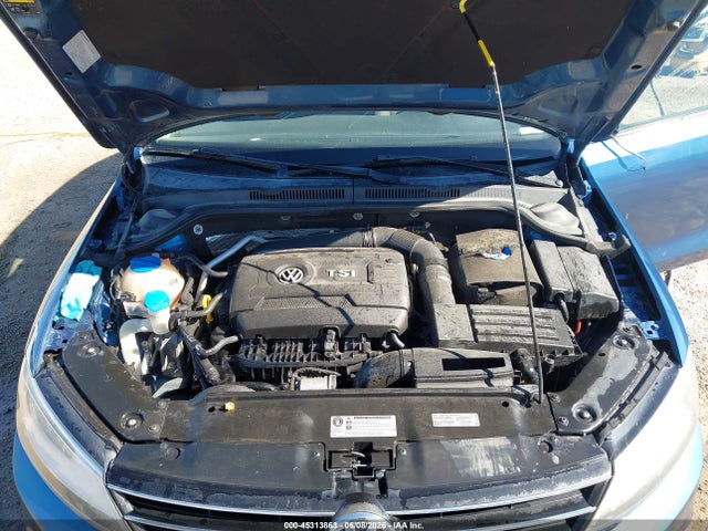 3VWD17AJ2FM225831 Volkswagen Jetta 1.8t Se