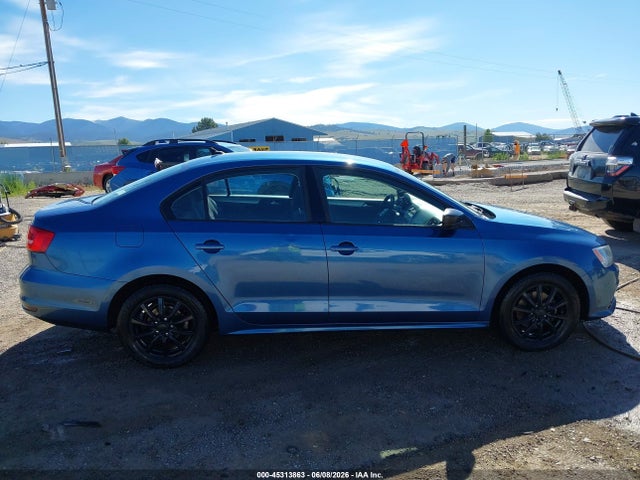 3VWD17AJ2FM225831 Volkswagen Jetta 1.8t Se