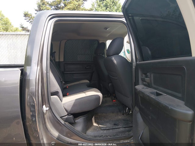 Продаж на аукціоні авто 2017 Ram 2500 Tradesman  4x4 8' Box, vin: 3C6UR5HL2HG702497, номер лоту: 45313882