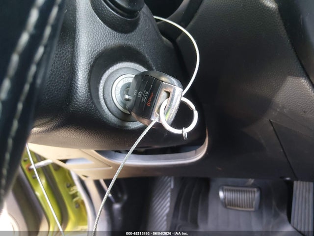 KIA SOUL + 2014 KNDJP3A59E7723887 Image 11