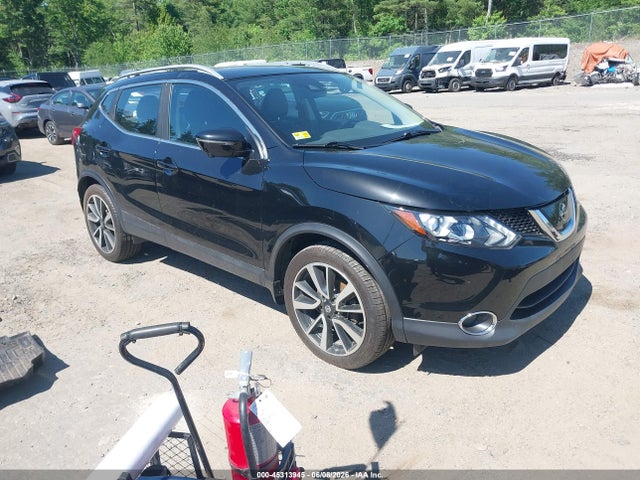 2017 Nissan Rogue Sport Sl მანქანა იყიდება აუქციონზე, vin: JN1BJ1CR3HW127455, აუქციონის ნომერი: 45313945