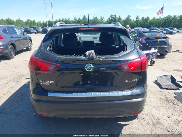 2017 Nissan Rogue Sport Sl მანქანა იყიდება აუქციონზე, vin: JN1BJ1CR3HW127455, აუქციონის ნომერი: 45313945