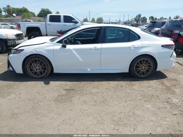 4T1T31AK4RU069396 Toyota Camry Hybrid Se Nightshade