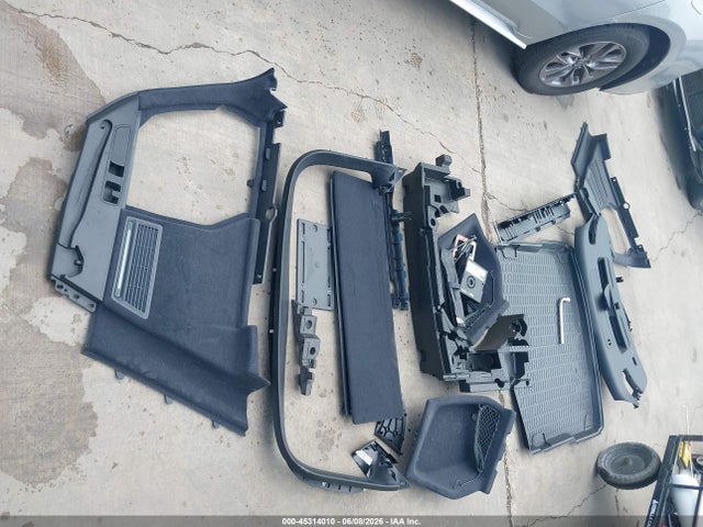 Aukcja sprzedaży 2024 Audi Q5 Premium 45 Tfsi S Line Quattro, vin: WA1GAAFYXR2106286, numer aukcji: 45314010