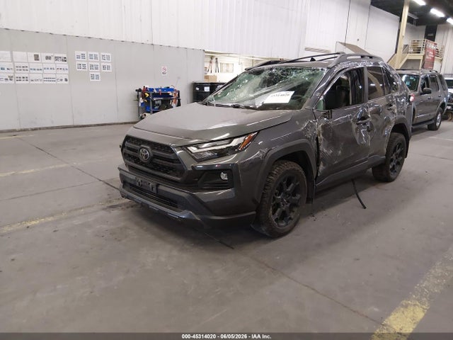 Toyota Rav4 Trd Off Road 2022 2T3S1RFV0NW328700 Image 2